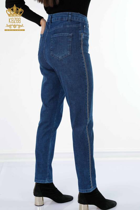İngrosso Jeans da donna - Tasche dettagliate - Strisce Pietra ricamata - 3571 | KAZEE
