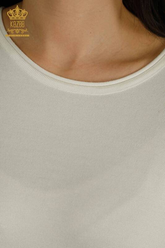 All'ingrosso Maglieria da donna maglione - Manica Rosa dettagliata - ecru - 15374 | KAZEE