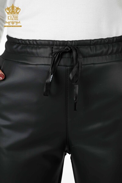 All'ingrosso Pantaloni in pelle da donna - Strisce - Cristalli Pietra Ricamati - Cordoncini - 3645 | KAZEE - 3