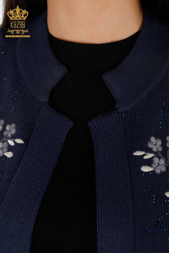 Ingrosso Maglieria Donna Gilet - Corto - Ricamato Fiori Ricamato Pietra - 16814 | KAZEE - 37