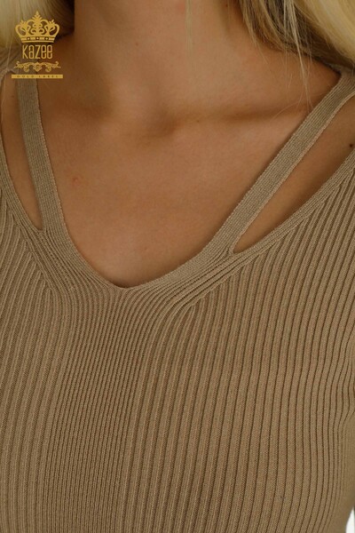 All'ingrosso Maglione di maglieria da donna - Colletto dettagliato - Beige - 30392 | KAZEE - Thumbnail