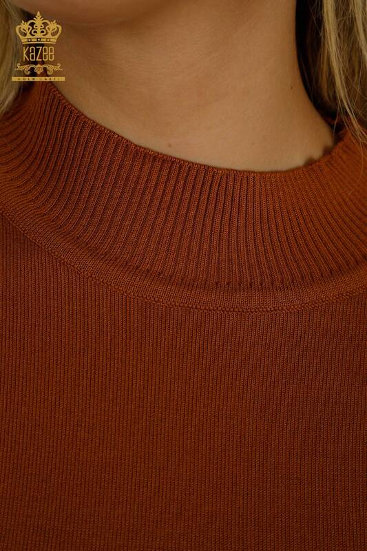 All'ingrosso Maglione di maglieria da donna - Colletto rialzato - Basic - Marrone chiaro - 30613 | KAZEE