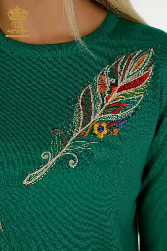All'ingrosso Maglione di maglieria da donna - Ricami colorati - Verde - 30147 | KAZEE