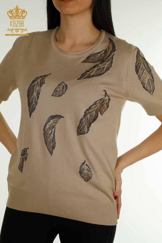 All'ingrossoMaglione di maglieria da donna - Motivo a foglie - Beige - 30477 | KAZEE