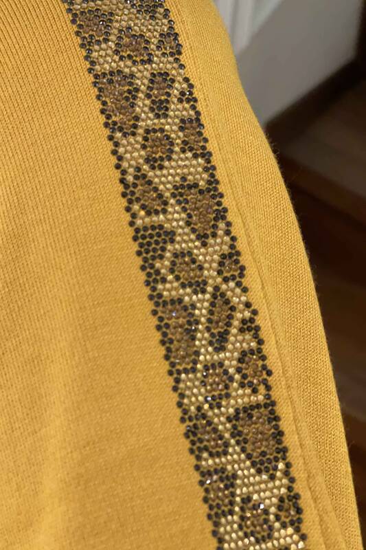 All'ingrosso Maglione di maglieria da donna - Leopardato Dettaglio - Girocollo - 16557 | KAZEE
