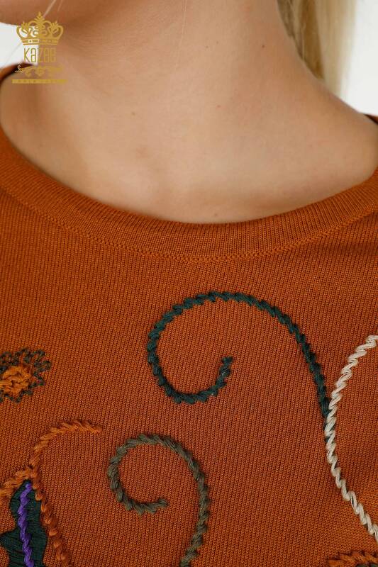 All'ingrosso Maglione di maglieria da donna - Ricamo Modellato - Marrone chiaro - 30652 | KAZEE