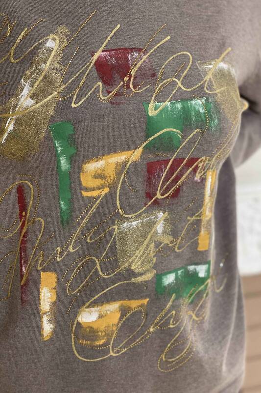 Maglieria da donna all'ingrosso con testi colorati, ricami e pietre - 16515 | KAZEE