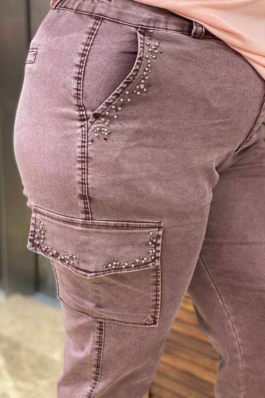 Pantaloni da donna all'ingrosso con tasca cargo ricamata in pietra - 3220 | KAZEE