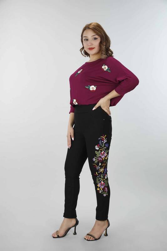 All'ingrosso Pantaloni da donna - Motivo floreale - Pietre ricamate - 3403 | KAZEE
