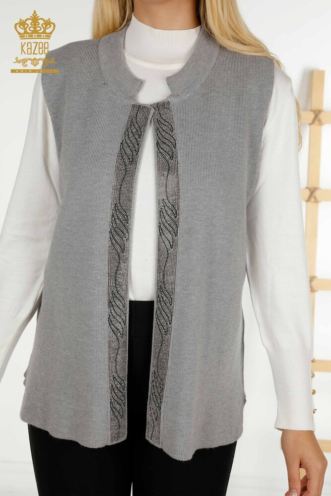 سترة نسائية بالجملة حجر ملون مطرز رمادي - 30617 | كازي - 2