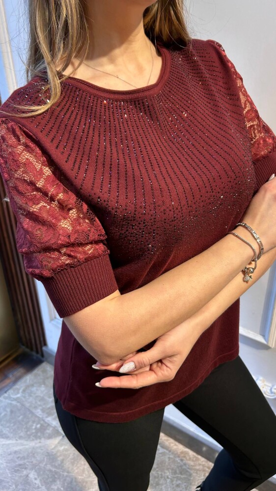 كنزة محبوكة - بتفاصيل من التول - أحمر - 31412 | كازي (مجموعة من 4 قطع بمقاسات M-L-XL-2XL) - 3