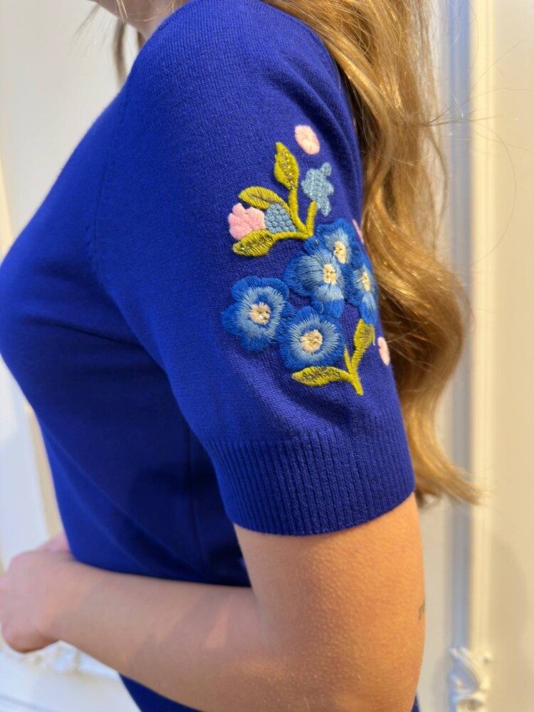 كنزة محبوكة - تطريز زهري - أزرق داكن - 32040 | كازي (طقم من 3 قطع M-L-XL) - 5