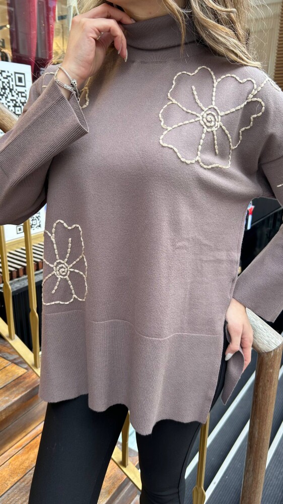 كنزة صوفية محبوكة - بياقة عالية - بيج - 32251 | كازي (طقم من 3 قطع M-L-XL) - 3