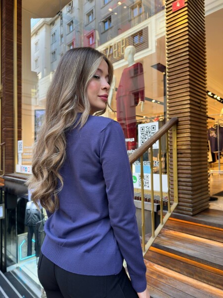 كنزة صوفية محبوكة - مزينة بالأحجار - لون بني فاتح - 32035 | كازي (طقم من 3 قطع بمقاسات M-L-XL) - 6