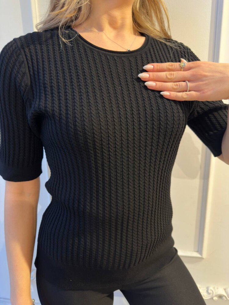 كنزة صوفية قصيرة الأكمام، سوداء - 32062 | كازي (طقم من 3 قطع M-L-XL) - 5