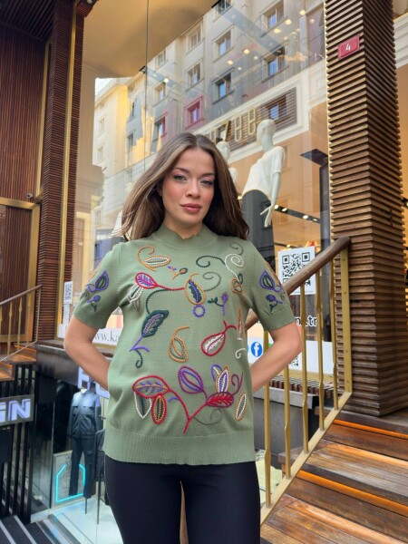 كنزة صوفية محبوكة - ياقة عالية - أخضر - 32194 | كازي (طقم من 3 قطع L-XL-2XL) - 3