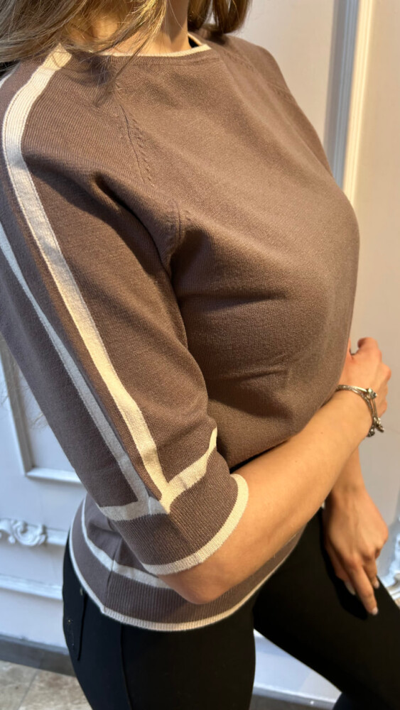 كنزة صوفية محبوكة بتفاصيل مخططة، بيج - 32437 | كازي (طقم من 3 قطع L-XL-2XL) - 3