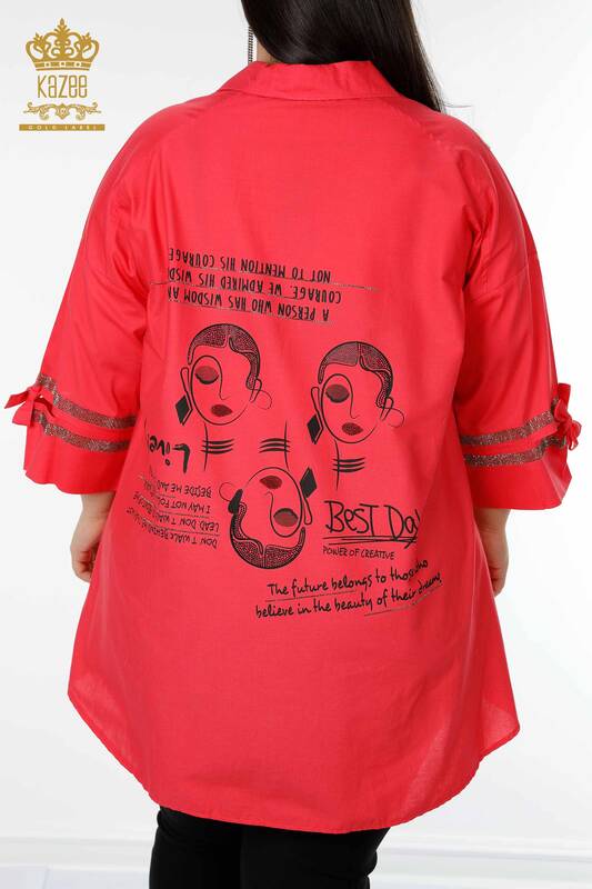قميص نسائي بالجملة مزخرف بحروف مرجاني - 17141 | كازي