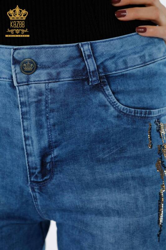 Venta al por mayor Jeans de mujer con bolsillos bordados de piedra de color a rayas - 3544 | kazee