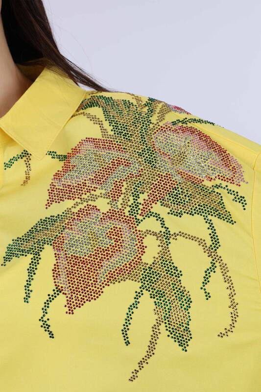 Venta al por mayor Camisa de Mujer con Estampado de Flores y Bordados de Piedra - 17053 | kazee
