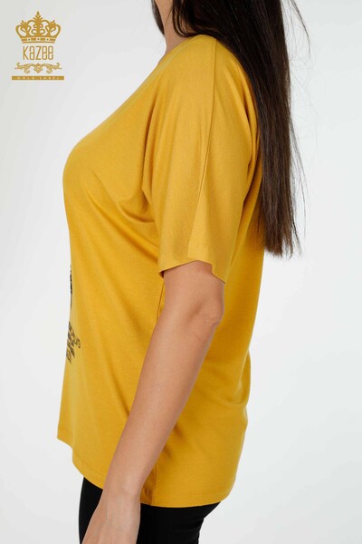 Venta al por mayor Blusa de Mujer Con Texto Detallado Azafrán - 78935 | kazee - Thumbnail