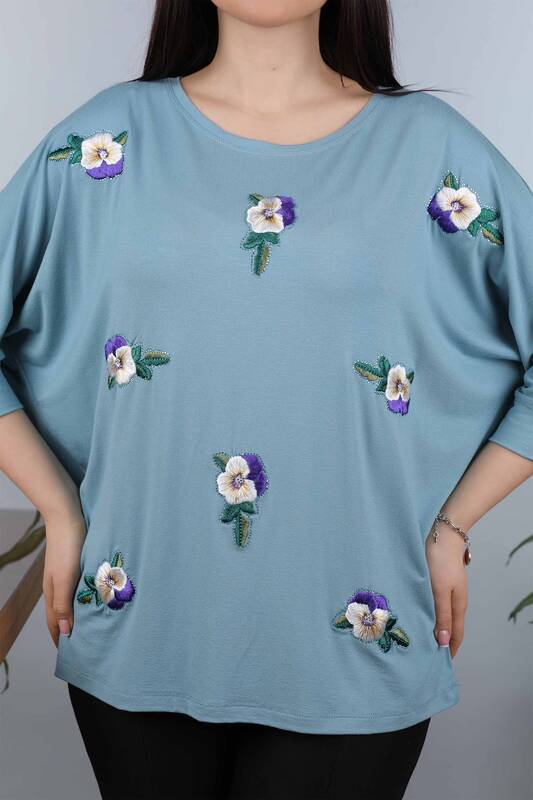 Venta al por mayor Blusa de mujer con estampado de flores bordadas bordadas - 77902 | kazee