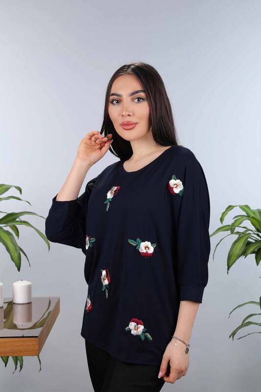 Venta al por mayor Blusa de mujer con estampado de flores bordadas bordadas - 77902 | kazee