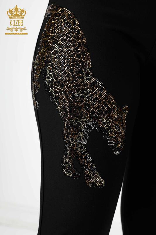 Venta al por mayor Pantalones de mujer con detalle de leopardo y bolsillos bordados en piedra - 3454 | kazee