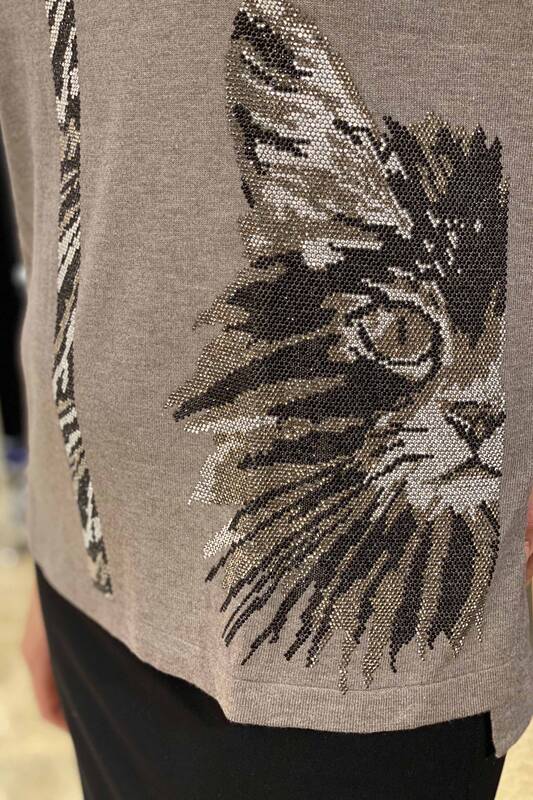 Venta al por mayor Suéter de punto para mujer Patrón de gato bordado con piedra de color - 16440 | kazee