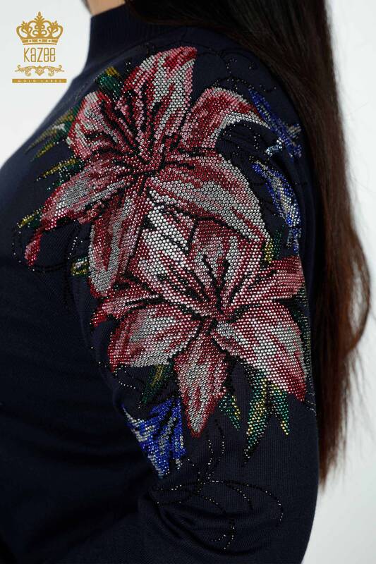 Venta al por mayor Suéter de Punto para Mujer Hombro Floral Detallado Azul Marino - 30007 | kazee