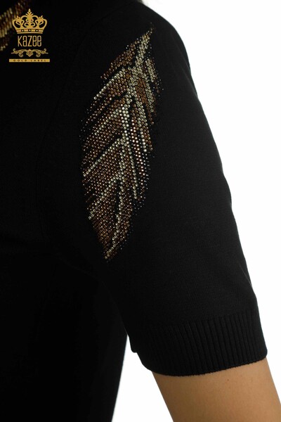 Venta al por mayor de Prendas de Punto para Mujer Suéter con Estampado de Hojas Negro - 30477 | KAZEE - Thumbnail