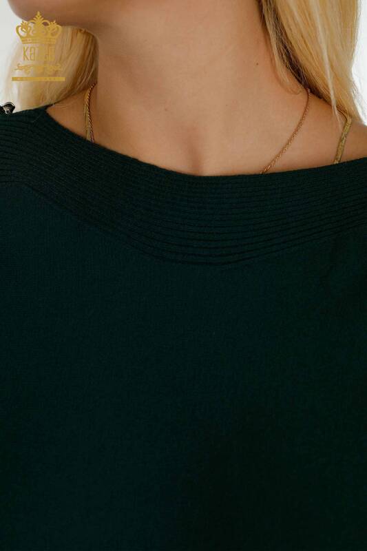 Venta al por mayor de punto de mujer suéter hombro detallado verde oscuro - 30192 | KAZEE