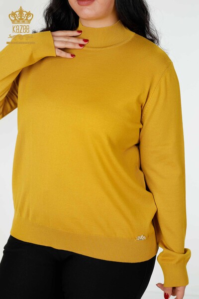 Venta al por mayor Suéter de Punto de Mujer Cuello Alto Logo Básico Azafrán - 16663 | kazee - Thumbnail