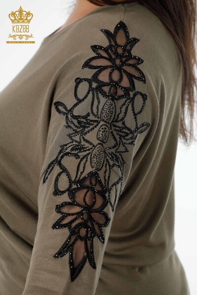Venta al por mayor de prendas de punto para mujer con mangas de tul y detalles florales bordados en piedra - 16983 | kazee - Thumbnail