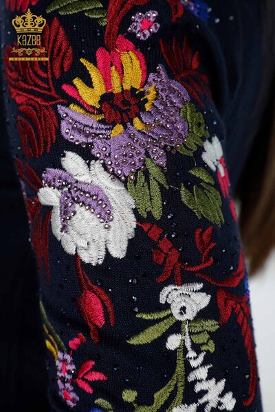 Venta al por mayor Prendas de punto para mujer con mangas y cuello alto con detalles florales - 16642 | kazee - Thumbnail