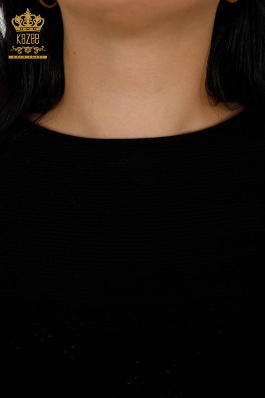 Venta al por mayor de suéter de punto para mujer con agujeros detallados en negro - 30083 | kazee
