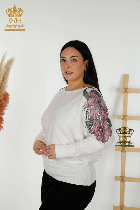 Venta al por mayor Suéter Mujer Punto Hombro Detalle Floral Crudo - 16133 | kazee