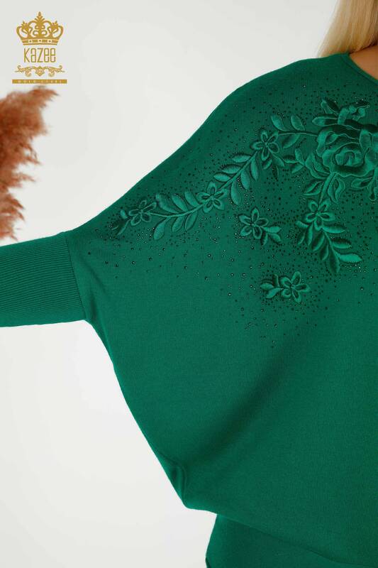 Venta al por mayor de Punto de Mujer Suéter Bordado Piedra Verde - 16799 | KAZEE