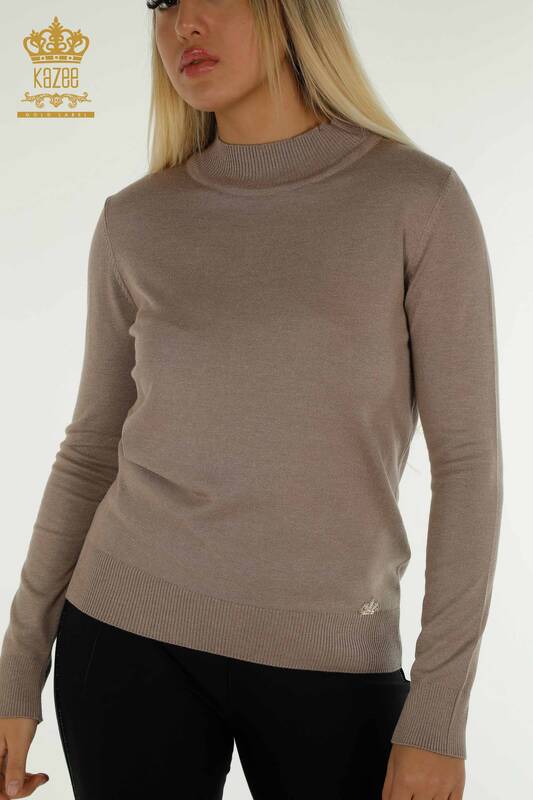 Venta al por mayor de Punto de Mujer Suéter Cuello Alto Básico Visón - 30613 | KAZEE