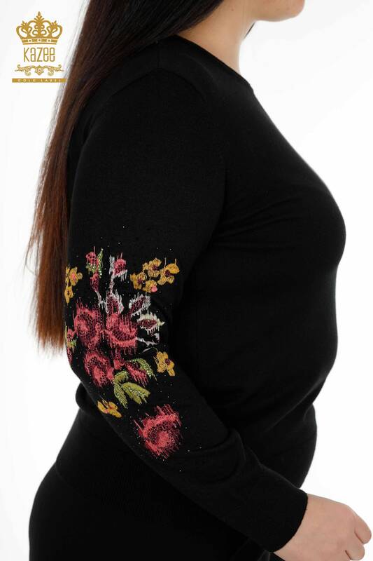 Venta al por mayor Conjunto de chándal para mujer con patrón floral colorido negro - 16570 | kazee