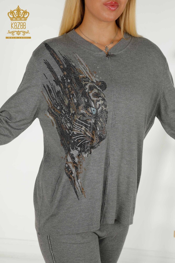 Venta al por mayor Conjunto de Chándal de Mujer Gris con Estampado de Leopardo - 16660 | KAZEE - 3