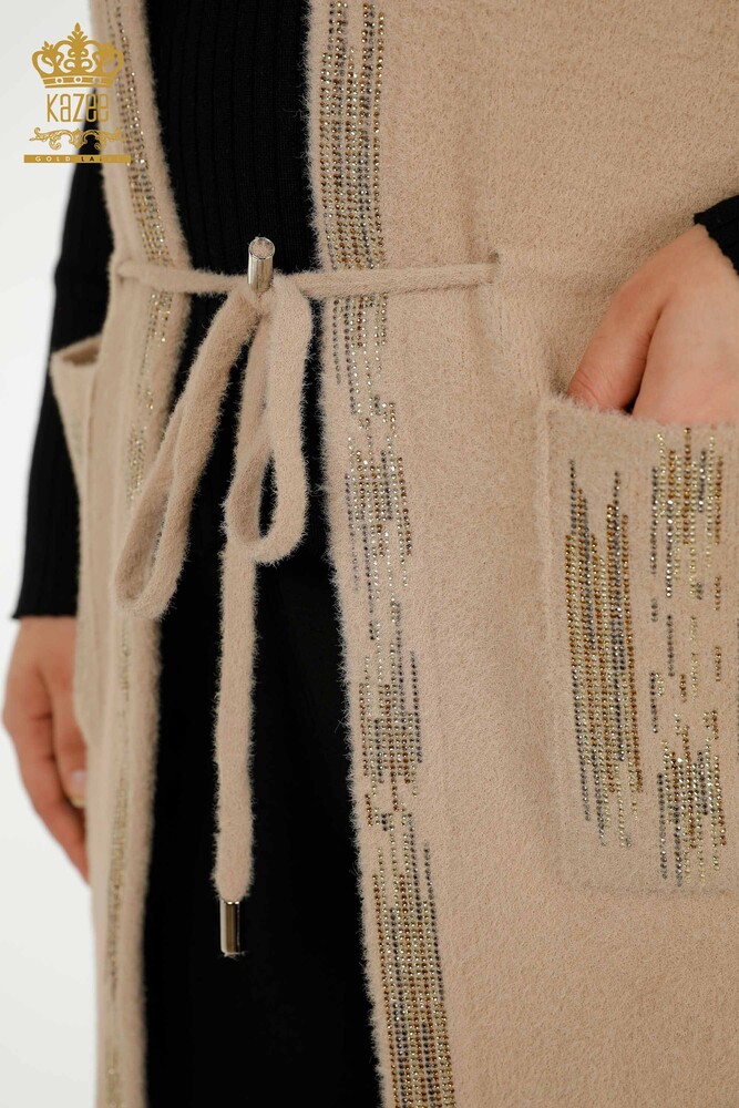 Женский короткий жилет оптом с вышивкой кристаллами камня бежевый - 30495 | КАZEE - 5