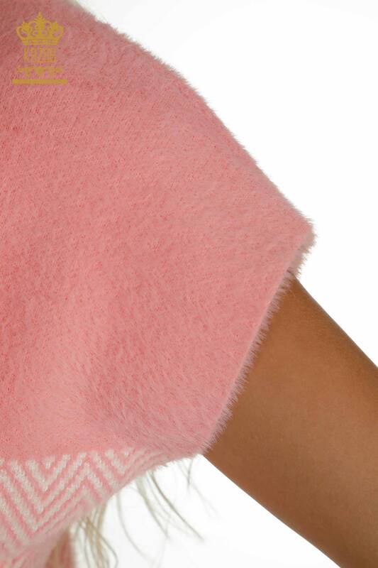 Женский вязаный свитер оптом из ангоры двухцветный розовый экрю - 30187 | КАZEE