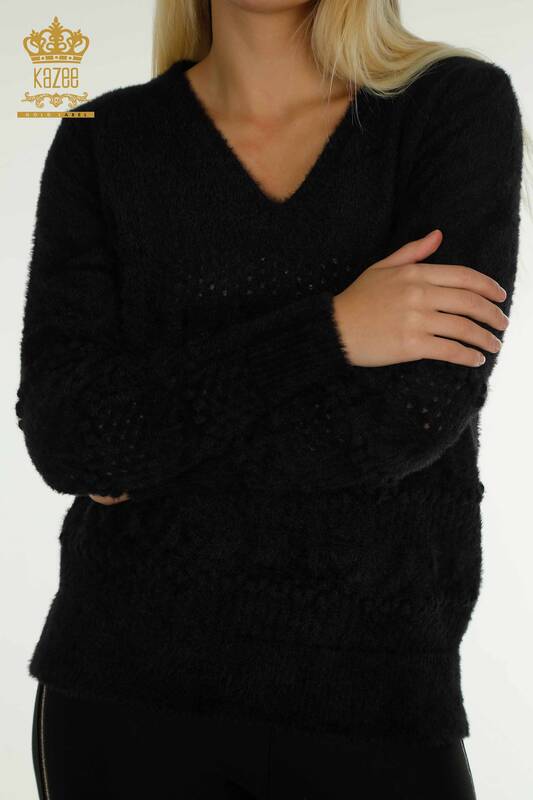 Женский вязаный свитер оптом из ангоры с V-образным вырезом, черный - 30697 | КAZEE