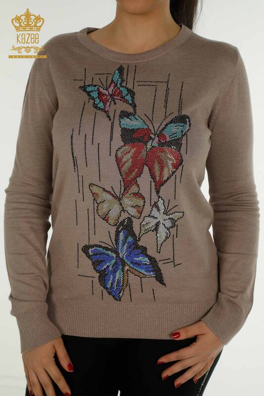 Женский вязаный свитер оптом из норки с вышивкой бабочкой - 30215 | КАZEE