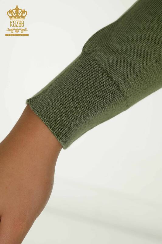 Женский вязаный свитер с длинным рукавом цвета хаки оптом - 11071 | КAZEE