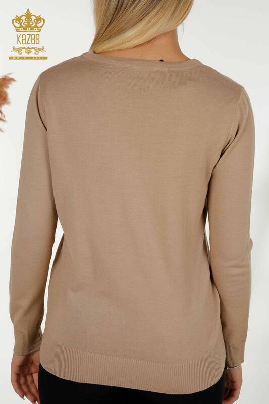 Женский вязаный свитер оптом с каменной вышивкой, бежевый - 30146 | КАZEE