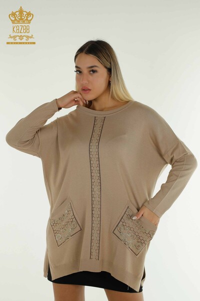 Женский вязаный свитер оптом с каменной вышивкой, бежевый - 30601 | КАZEE - Thumbnail