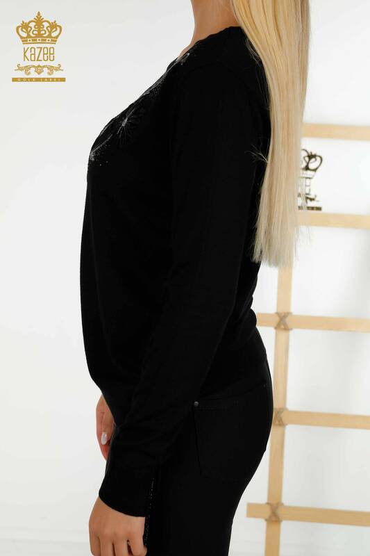 Женский вязаный свитер оптом с вышивкой камнями черный - 30146 | КАZEE