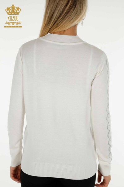 Женский вязаный свитер оптом с вышивкой камнями экрю - 30553 | КАZEE - Thumbnail